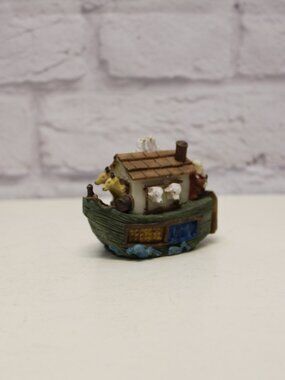 Miniature Hinged Noah's Ark Figurine Nursery Baby